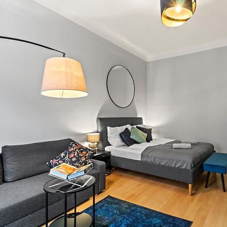 Stylish Apartment, 4 Min To U3 Zipperer Strasse Vienna Esterno foto