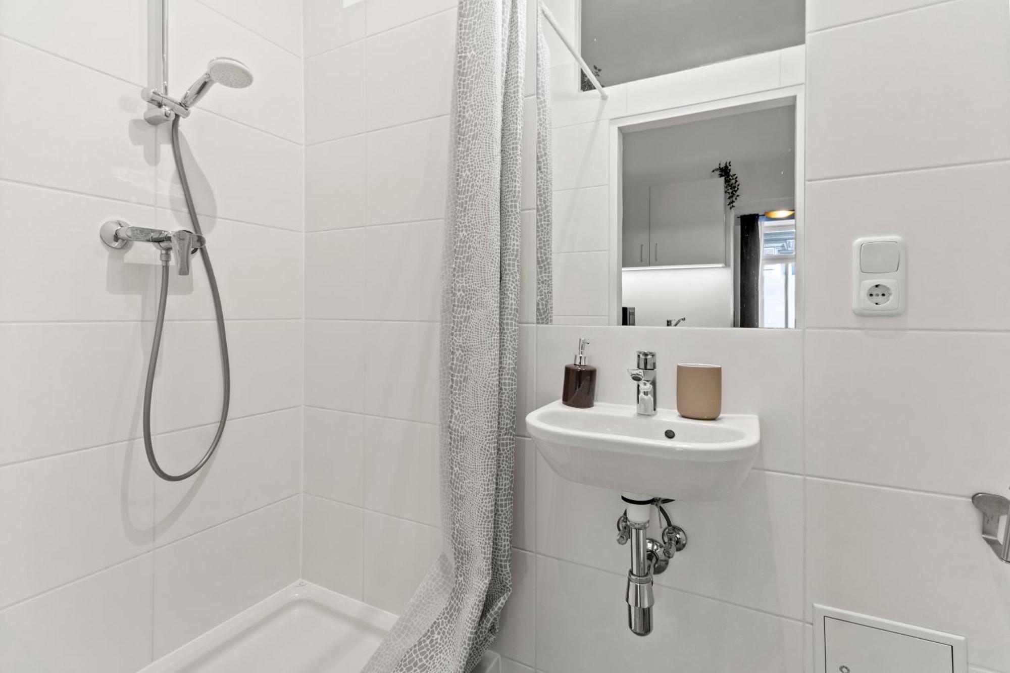 Stylish Apartment, 4 Min To U3 Zipperer Strasse Vienna Esterno foto