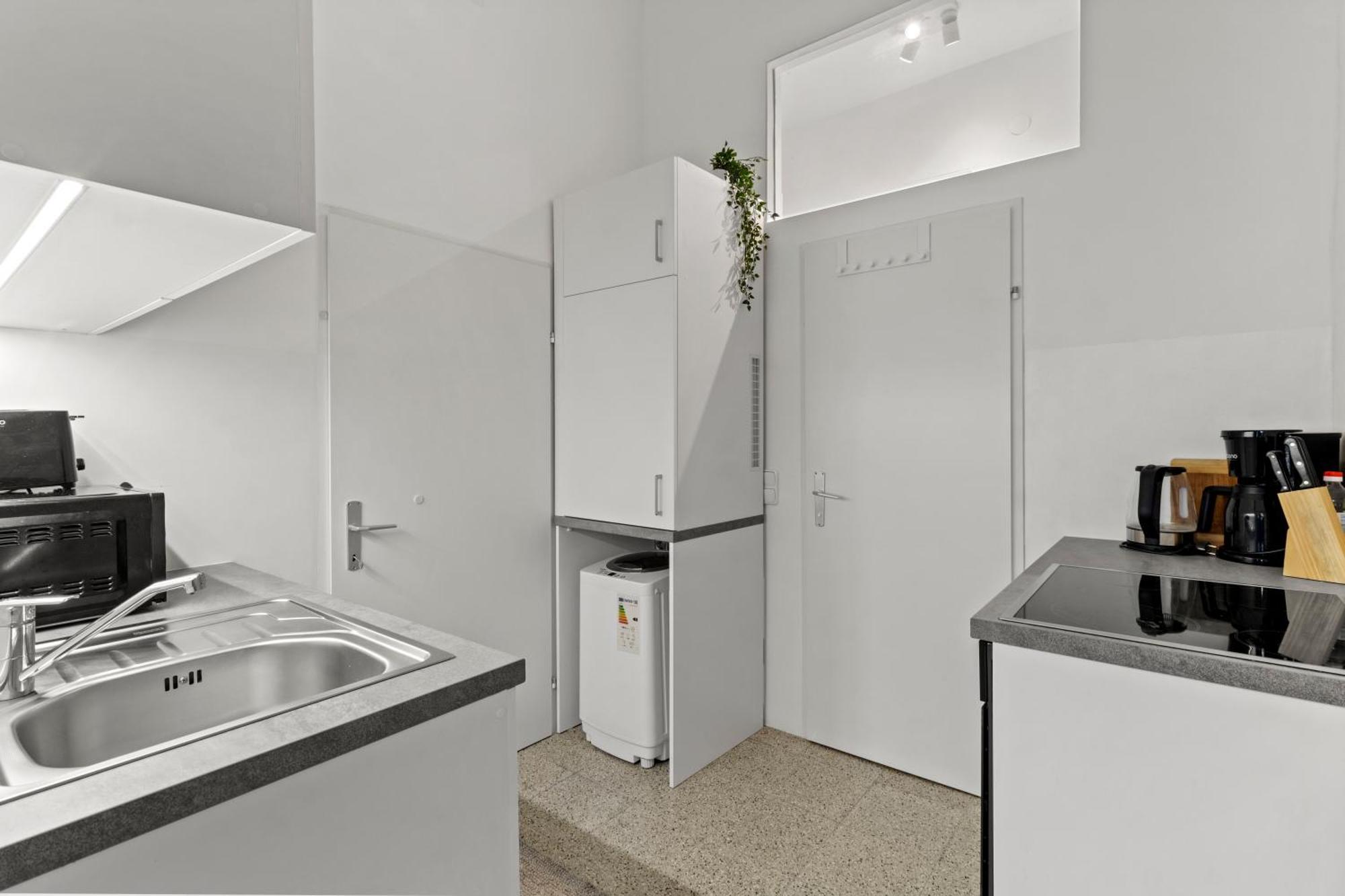 Stylish Apartment, 4 Min To U3 Zipperer Strasse Vienna Esterno foto