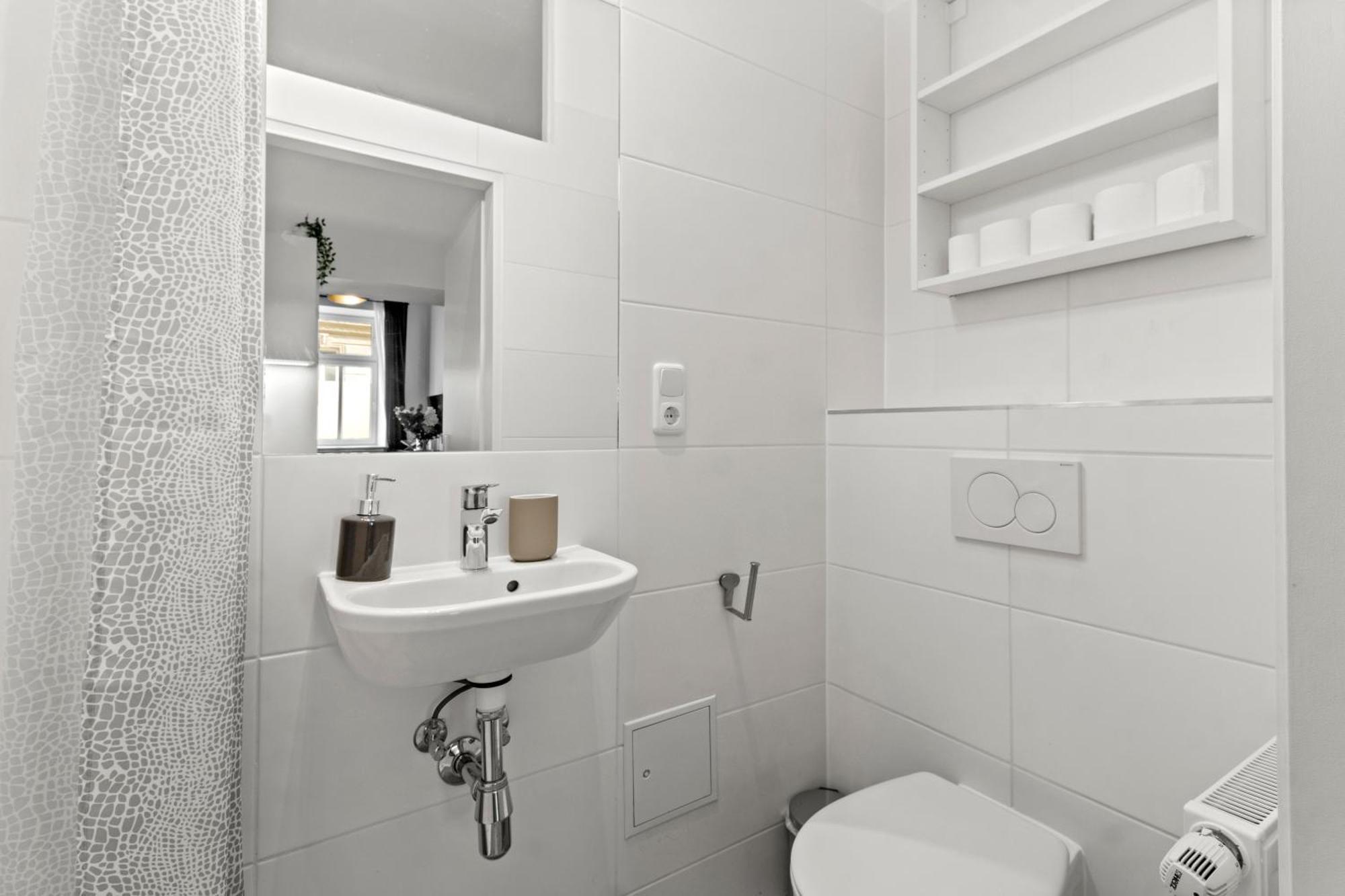 Stylish Apartment, 4 Min To U3 Zipperer Strasse Vienna Esterno foto